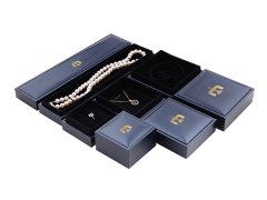 Custom jewelry box packaging