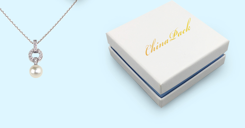custom jewelry box with logo