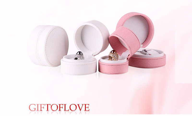 Pink jewelry round box