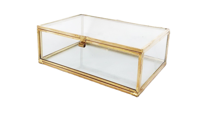 Glass jewelry box