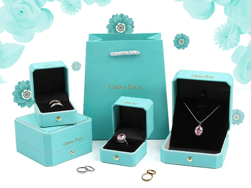 Jewelry retail packaging