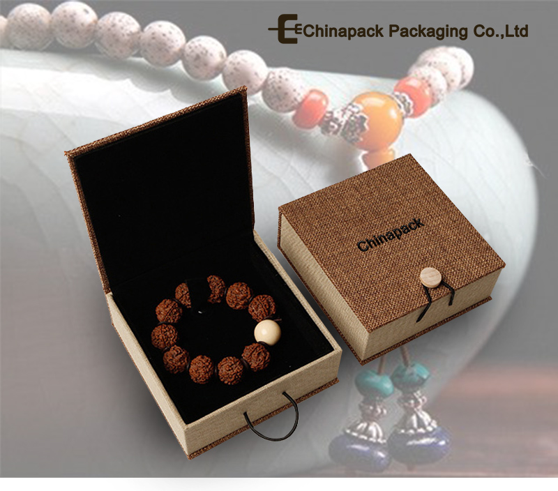 Custom linen jewelry box