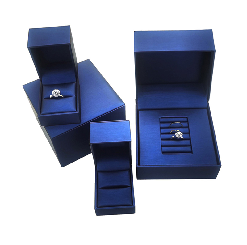 Luxury ring packaging