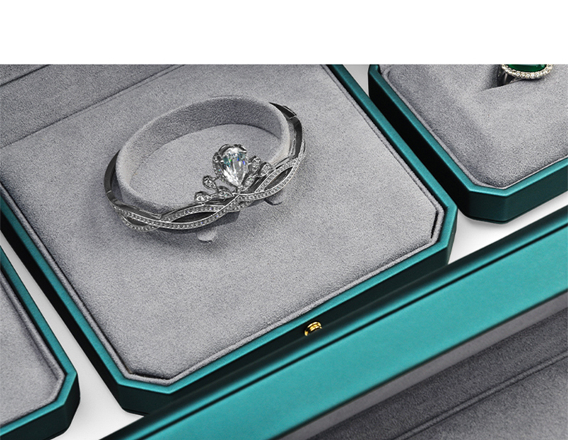 jewellery box manufacturer in malaysia