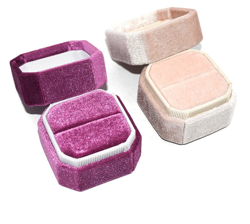 Felt ring box