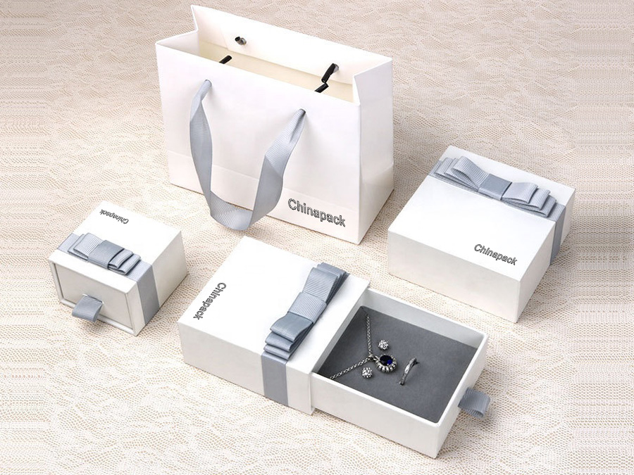 custom jewelry set box and bag