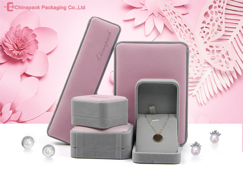 custom velvet box for jewelry