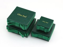 custom necklace box manufacturer