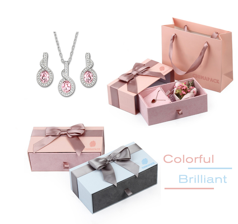 pink jewelry gift boxes
