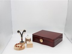 antique wooden jewelry box