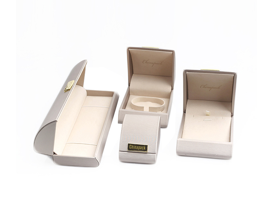 JPB036 cotton filled jewelry boxe