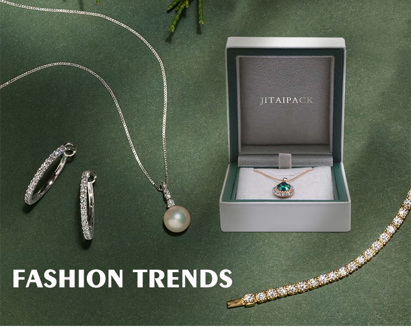 JPB093 square velvet jewellery packaging
