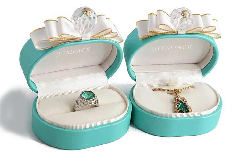 JPB108 gorgeous jewellery packaging