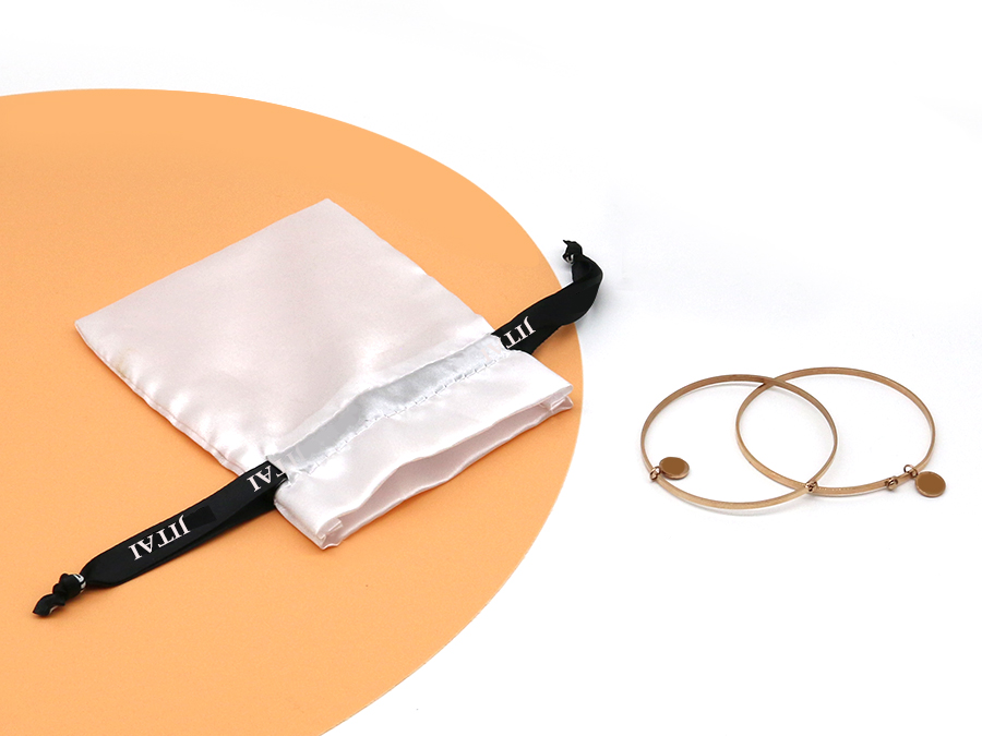 JPD071 jewellery pouch for earrings