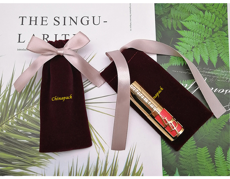 JPD048 black and pink jewellery pouch