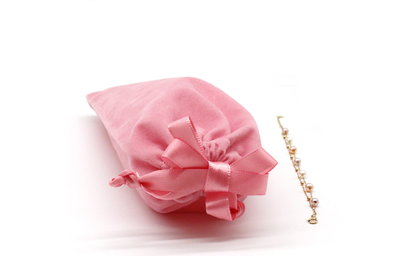JPD060 pink velvet jewellery pouch