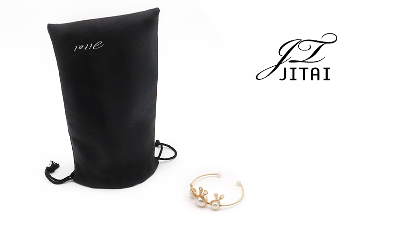 JPD068 black velvet jewellery pouch