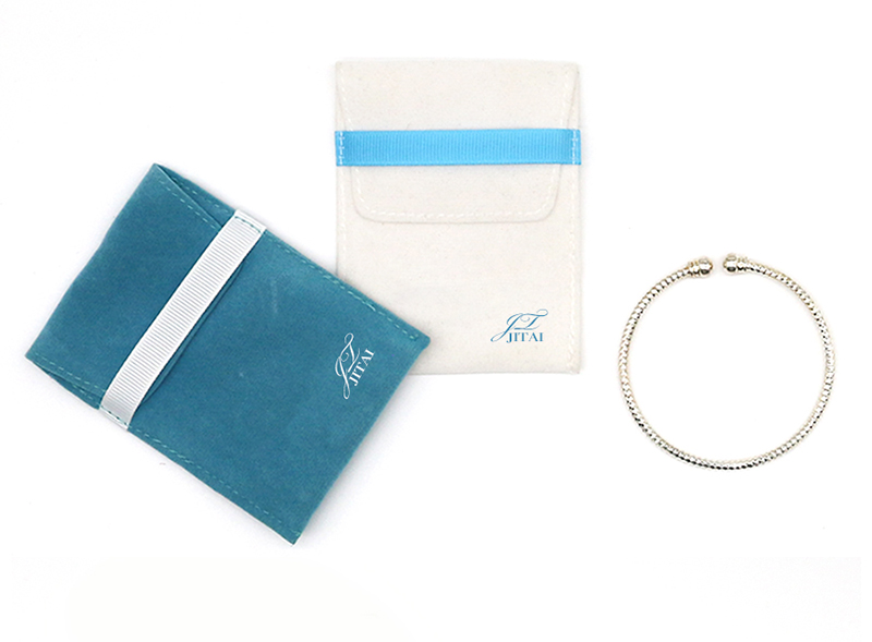 JPF031 blue and white jewellery pouch