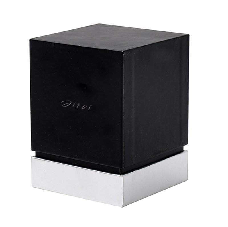 WPP015 black and white watch box
