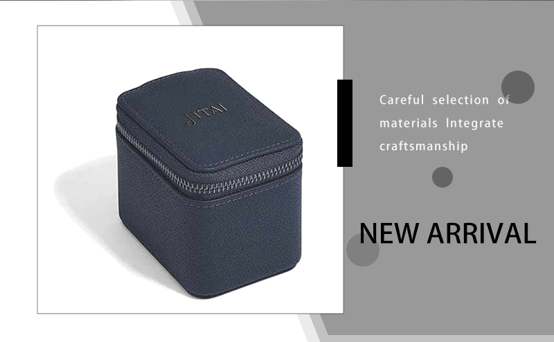WPB034 leather watch box with zipper