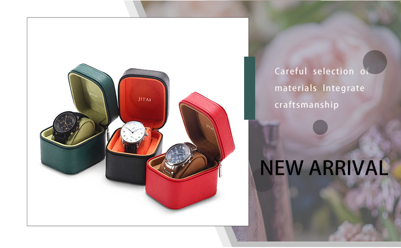WPB050 leather watch box with zipper
